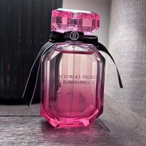 Victoria’s Secret Bombshell perfume